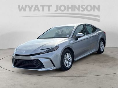 Used 2025 Toyota Camry LE