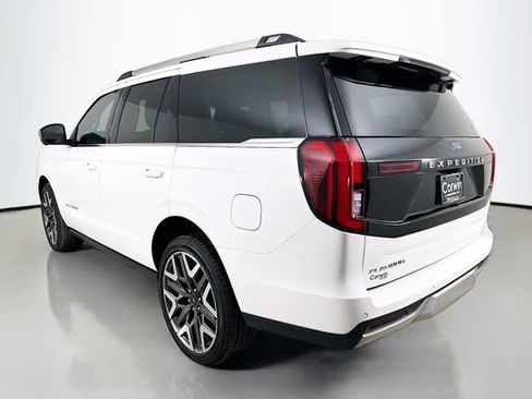 New 2026 Ford Expedition Platinum w/ Platinum Ultimate Package AWD/4WD image 5
