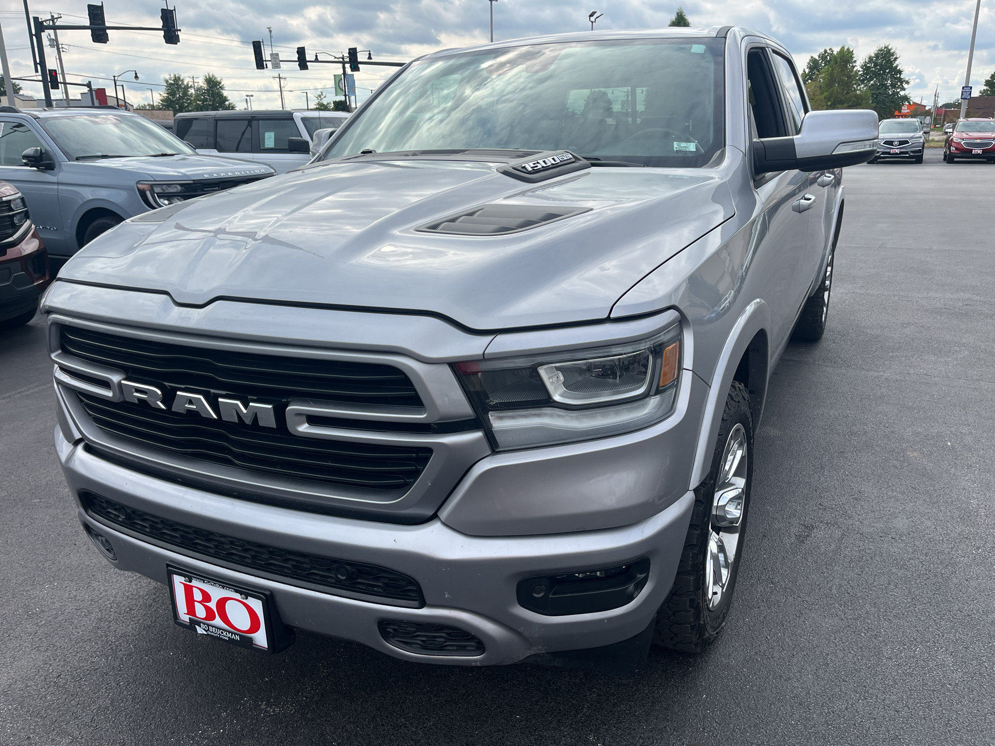 Used 2022 RAM 1500 Laramie w/ Sport Appearance Package AWD/4WD image 3