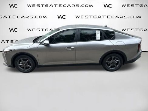 New 2025 Kia K4 LXS image 8