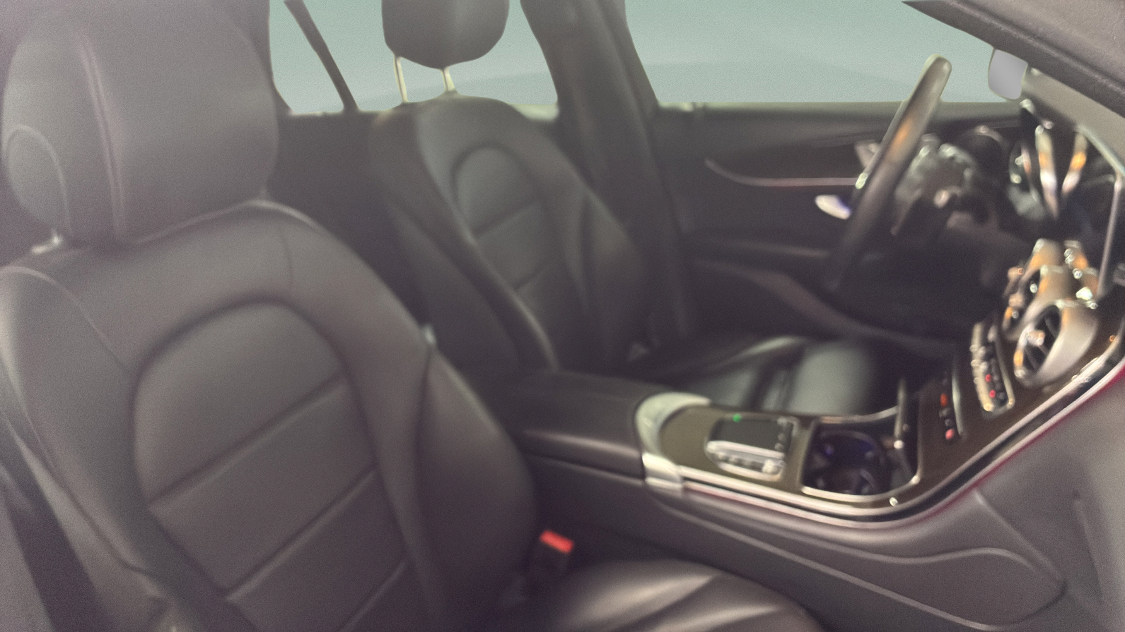 Certified 2022 Mercedes-Benz GLC 300 image 29