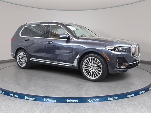 Used 2021 BMW X7 xDrive40i w/ Executive Package AWD/4WD image 4