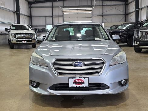 Used 2015 Subaru Legacy 2.5i Limited AWD/4WD image 2