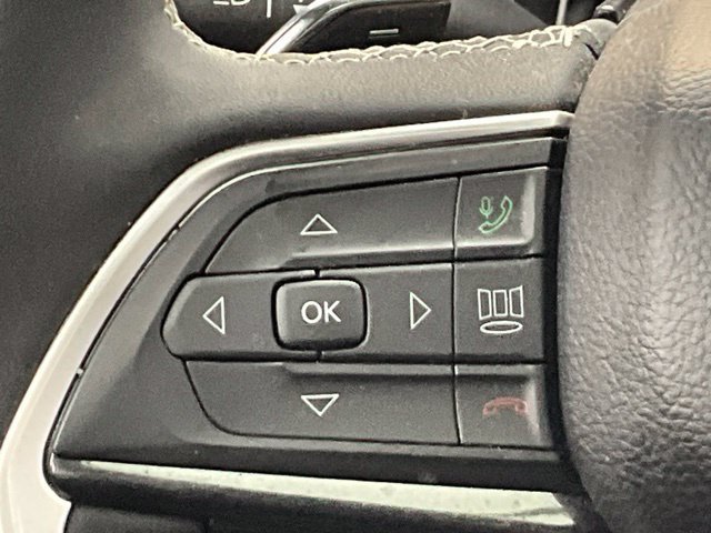 Used 2023 Jeep Grand Cherokee L Laredo AWD/4WD image 18