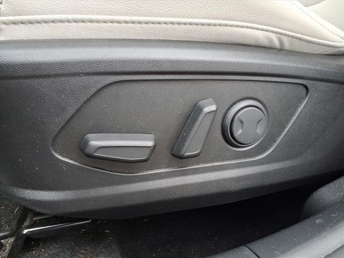 Used 2024 Hyundai Tucson SEL w/ Convenience Package image 4