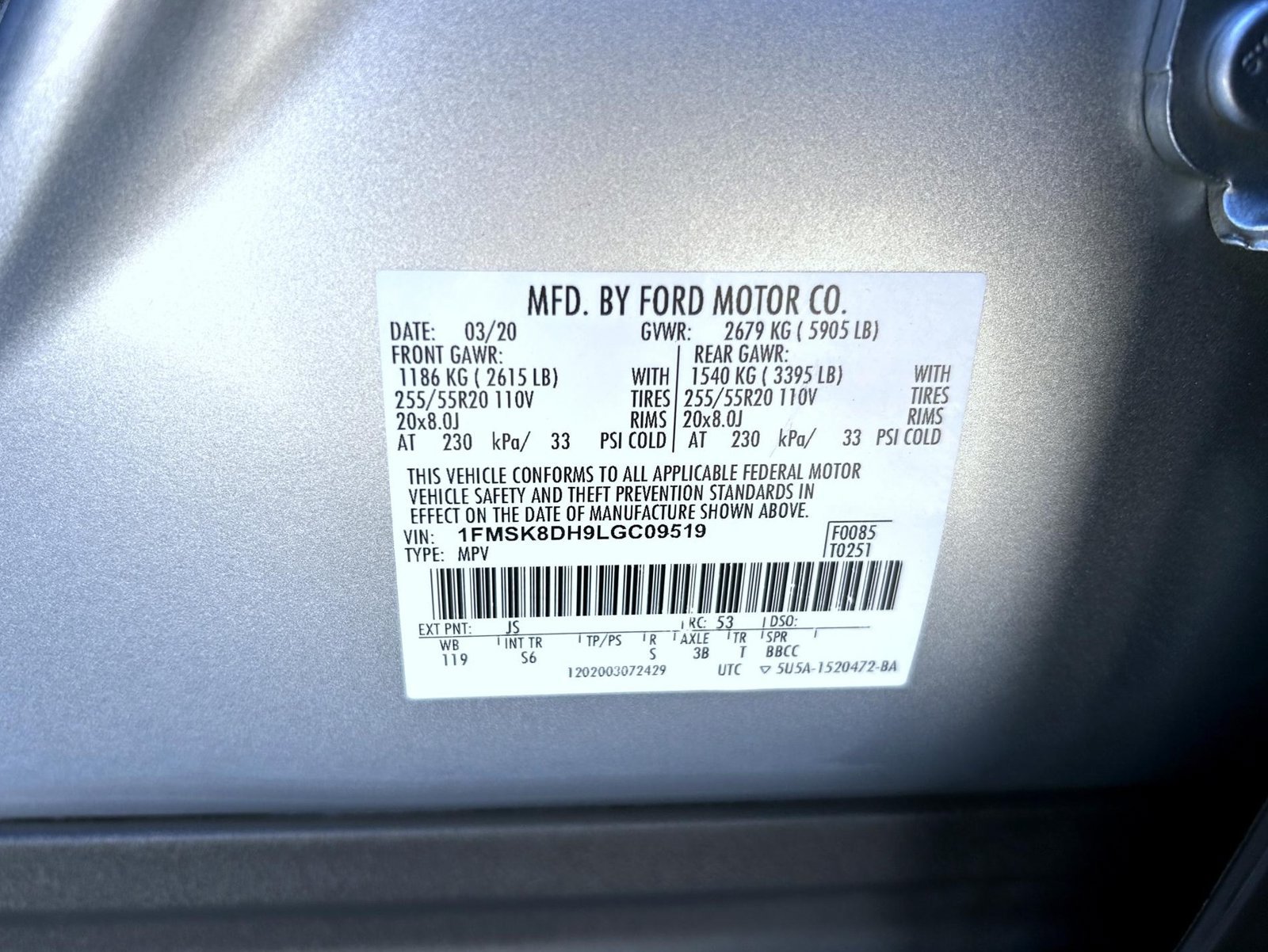 Used 2020 Ford Explorer XLT w/ Equipment Group 202A AWD/4WD image 28