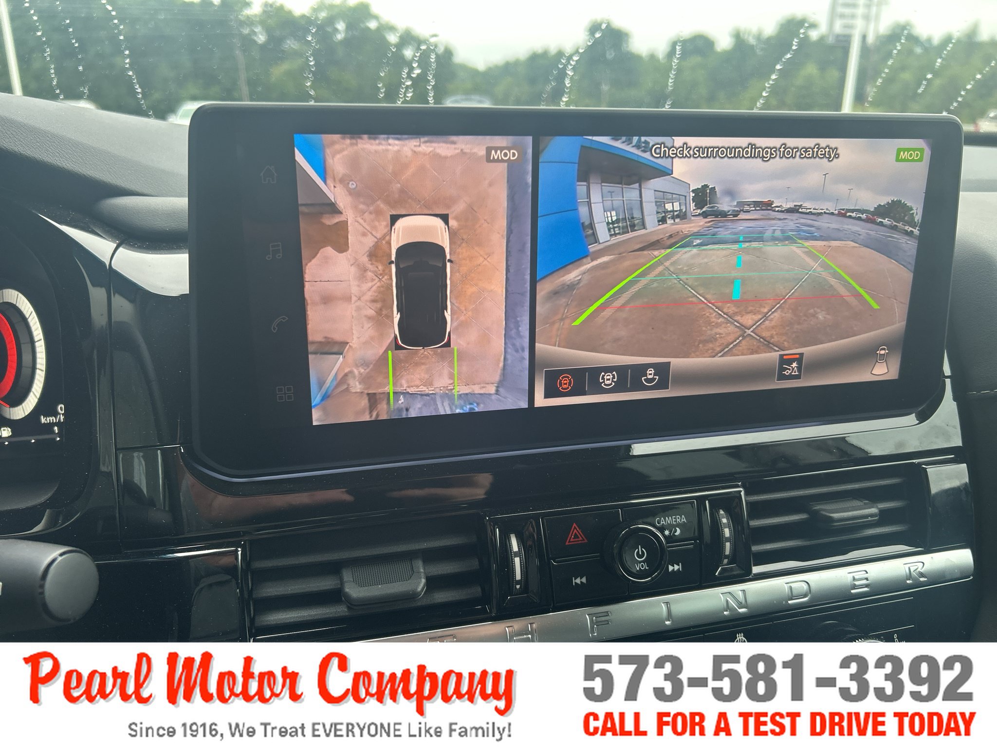 Used 2026 Nissan Pathfinder SL w/ Cargo Package AWD/4WD image 17