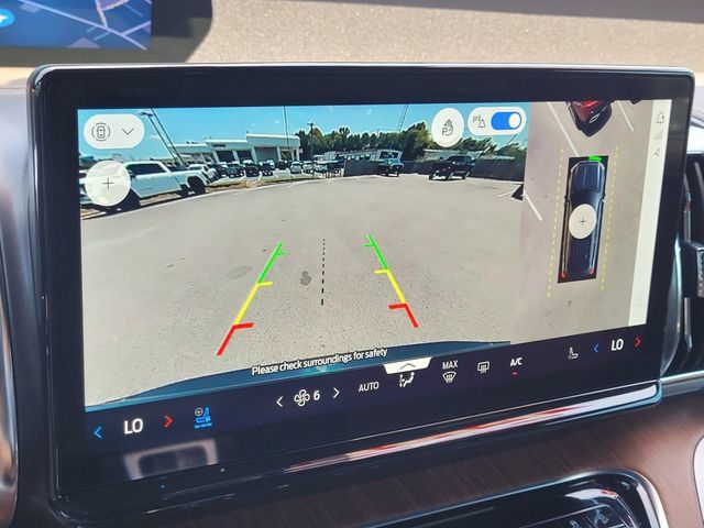 Used 2025 Ford Expedition King Ranch AWD/4WD image 18