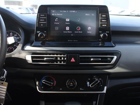 Certified 2023 Kia Seltos LX image 11