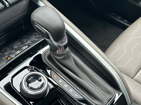 New 2026 Chevrolet Colorado ZR2 w/ Technology Package image 19