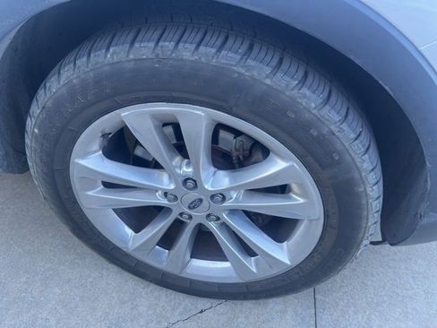 Used 2018 Ford Explorer Limited w/ Equipment Group 301A image 12