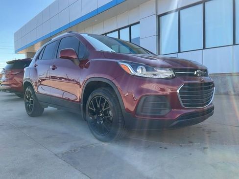 Used 2022 Chevrolet Trax LT w/ Sport Edition AWD/4WD image 26