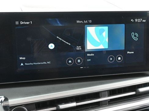 Used 2024 Hyundai Santa Fe XRT AWD/4WD image 11