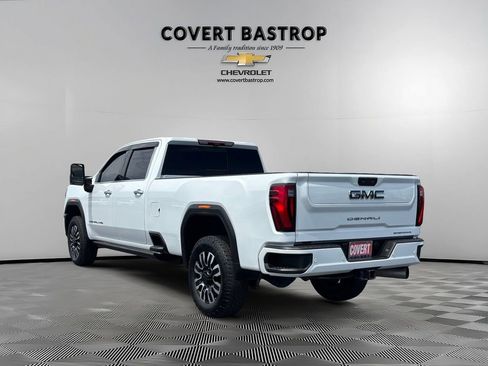 Used 2024 GMC Sierra 2500 Denali Ultimate w/ Max Trailering Package AWD/4WD image 4