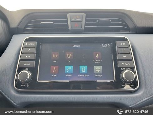 New 2025 Nissan Versa SV w/ Trunk Package image 29