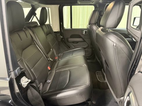 Used 2023 Jeep Wrangler Sahara w/ Cold Weather Group image 16