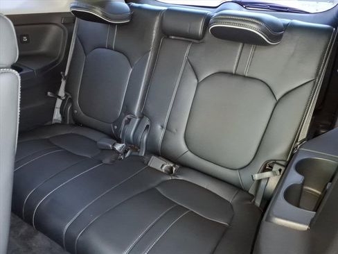 Used 2023 Honda Pilot Elite image 14