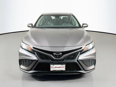 Used 2024 Toyota Camry SE FWD image 2