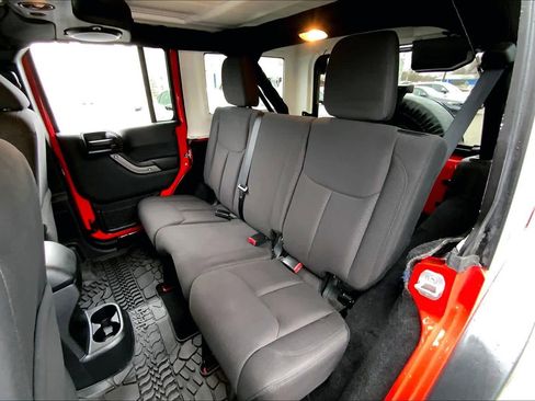 Used 2014 Jeep Wrangler Unlimited Sport w/ Quick Order Package 24S image 21