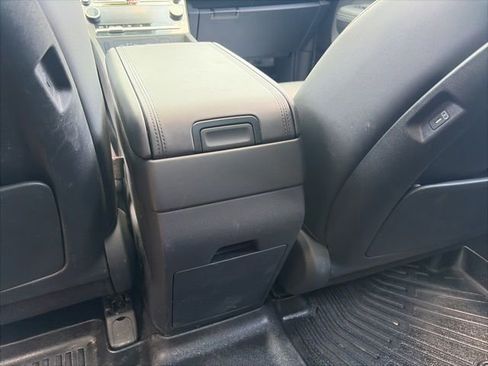 Used 2024 Hyundai Santa Fe Calligraphy AWD/4WD image 25