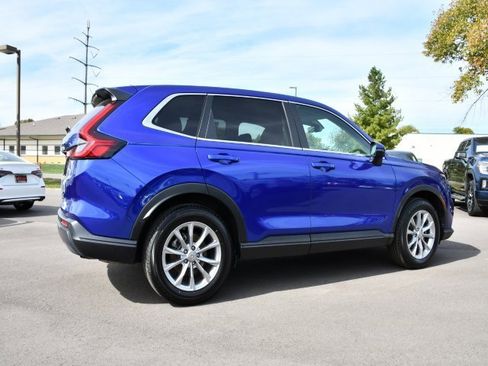 Used 2024 Honda CR-V EX-L image 8