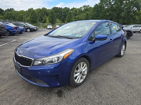 Used 2017 Kia Forte S FWD image 3