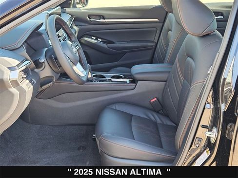 New 2025 Nissan Altima 2.5 SR image 11