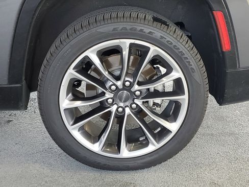 Used 2022 Jeep Wagoneer Series II w/ Premium Group I image 7