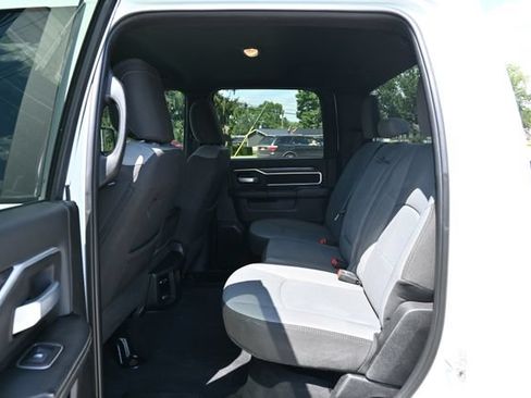 Used 2024 RAM 2500 Big Horn AWD/4WD image 24