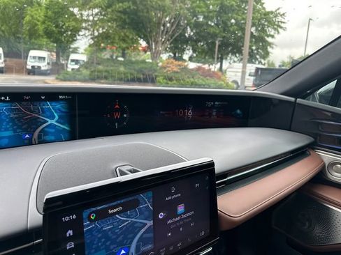 New 2026 Lincoln Nautilus Reserve AWD/4WD image 28
