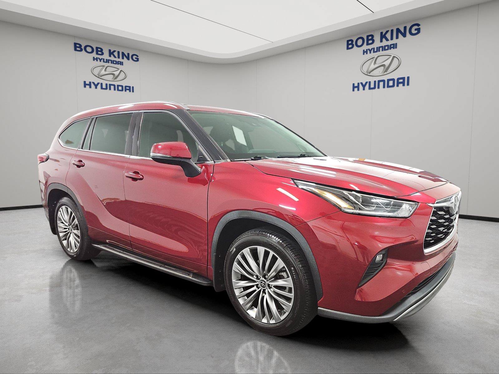 Used 2022 Toyota Highlander Platinum AWD/4WD image 6