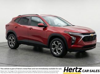Used 2025 Chevrolet Trax LT video 1