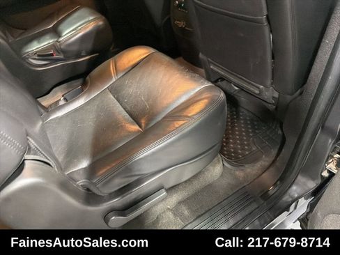 Used 2010 GMC Yukon XL SLT image 74