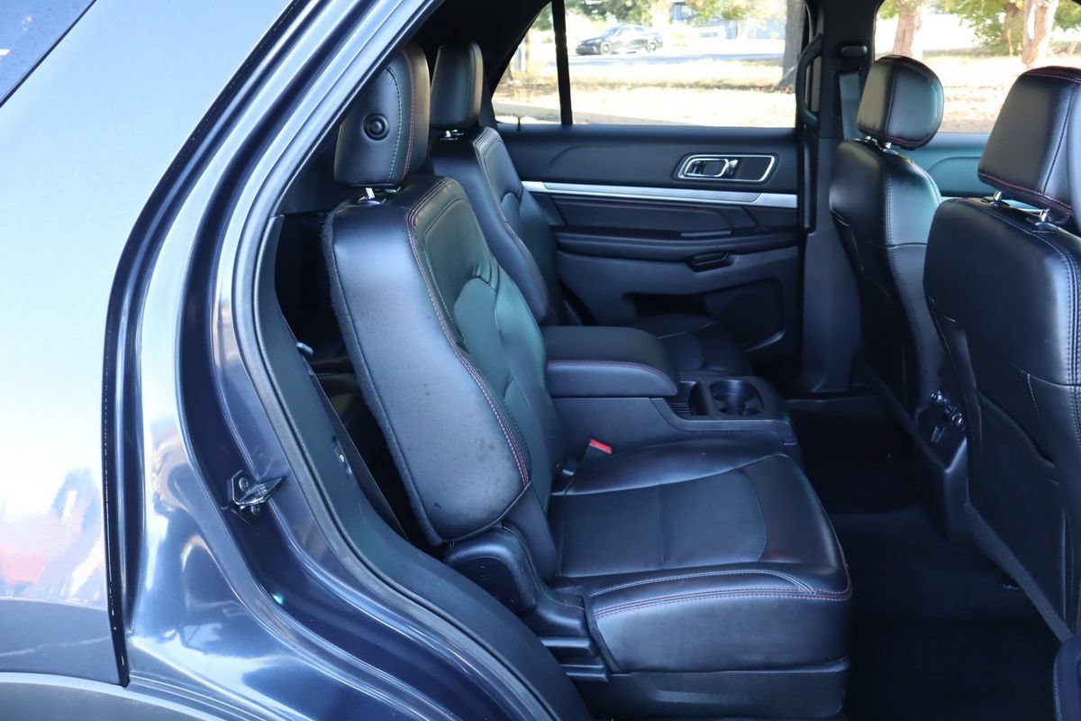 Used 2017 Ford Explorer Sport AWD/4WD image 23