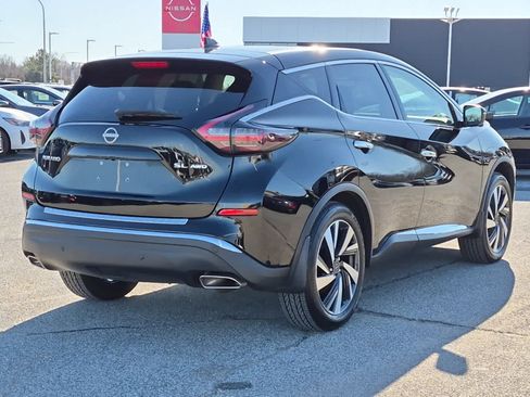 Used 2024 Nissan Murano SL image 3