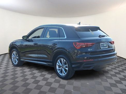 Used 2023 Audi Q3 2.0T Premium Plus w/ Premium Plus Package image 4
