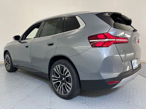 Used 2026 BMW X3 xDrive30 w/ Premium Package image 3