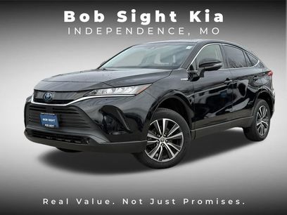 Used 2021 Toyota Venza LE