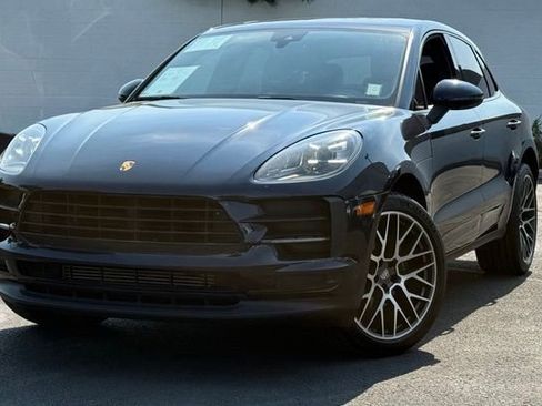 Used 2020 Porsche Macan AWD/4WD image 1