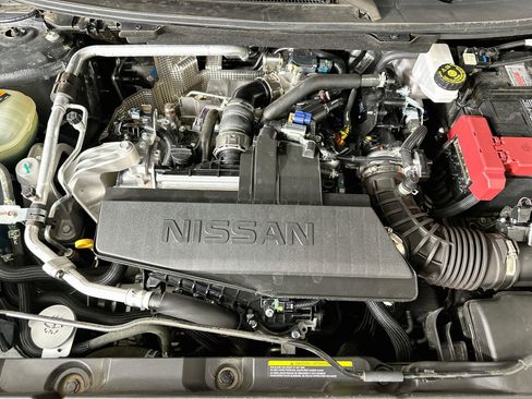 Used 2026 Nissan Rogue SL FWD image 32