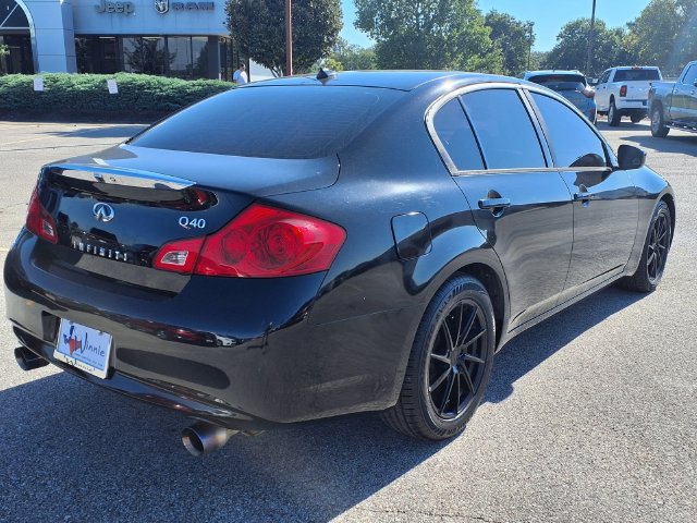 Used 2015 INFINITI Q40 w/ Moonroof Package RWD image 8