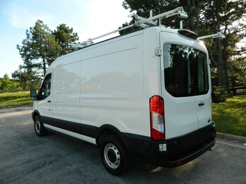 Used 2019 Ford Transit 250 148 Medium Roof RWD image 6