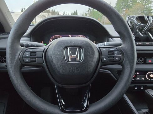 New 2025 Honda Accord LX image 15