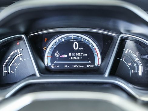 Used 2016 Honda Civic EX-T image 29