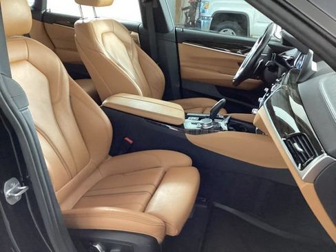 Used 2018 BMW 640i Gran Turismo xDrive AWD/4WD image 18