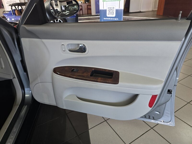Used 2008 Buick LaCrosse CX FWD image 13