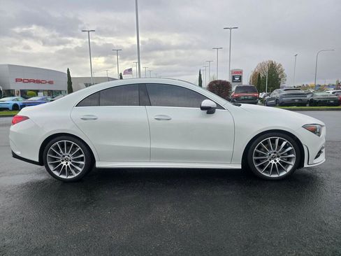 Used 2023 Mercedes-Benz CLA 250 4MATIC image 7