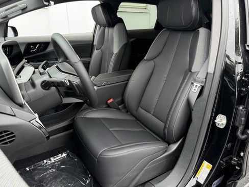 New 2025 Cadillac Optiq Luxury 1 w/ LPO, Floor Liner Package image 10