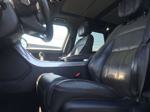 Used 2019 Land Rover Range Rover Sport HSE Dynamic AWD/4WD image 6