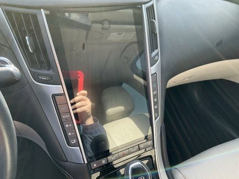 Used 2021 INFINITI Q50 Luxe w/ Seat & Sound Package image 23